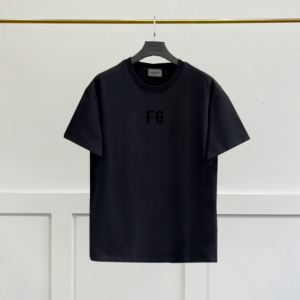 Essential FG T-shirt - Black-black