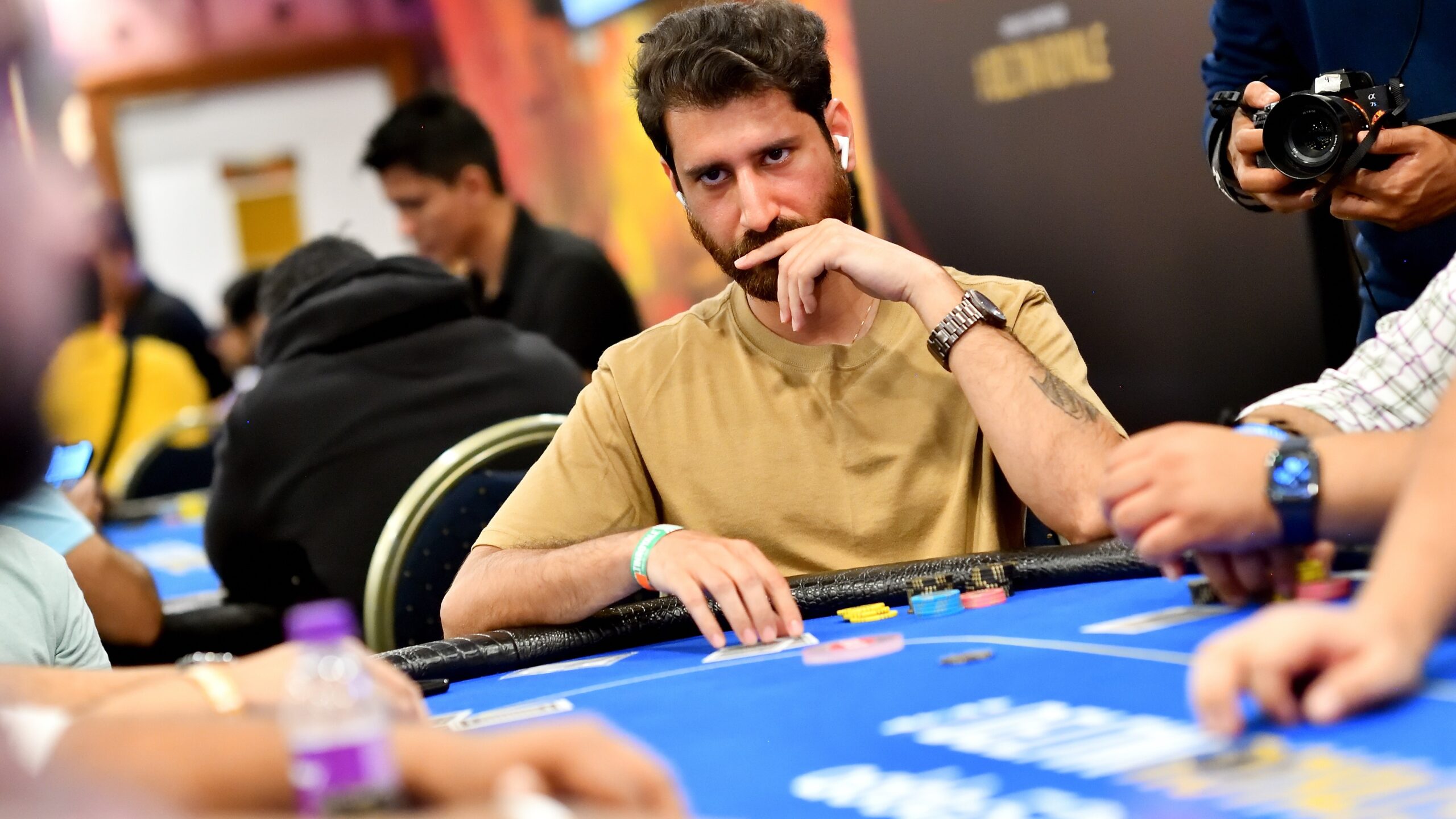 Which Casinos Offer Free Entry Tournaments?